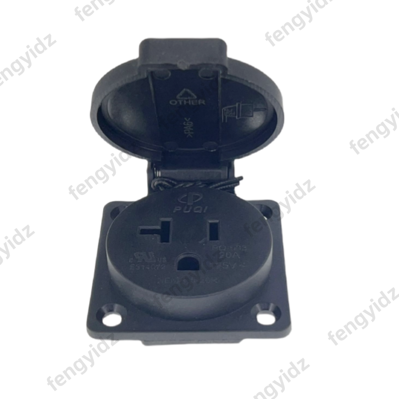 Czarny 125V 15A 20A IP44 CE am – Outdoor Power Quincy recenzja i cena